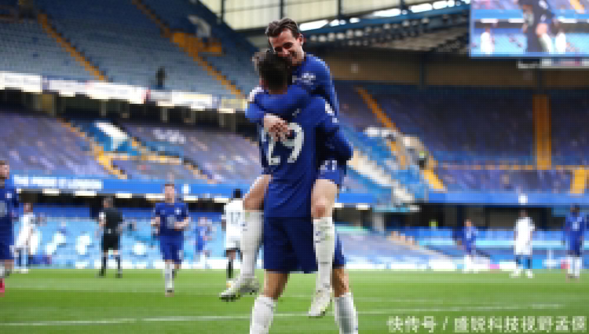 sports entertainment hero